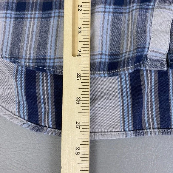 Maurices Plaid Flannel Shirt Women's Large Blue Gray Long Sleeve Button‎ Down - Picture 9 of 11